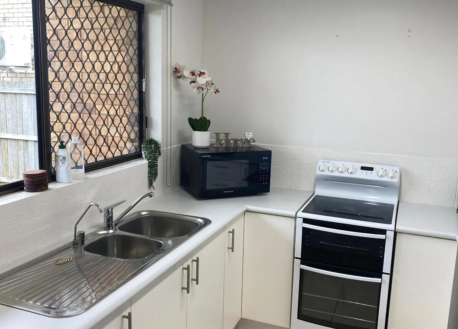 Apartment Fabulous Canal-Front Unit In Mooloolaba