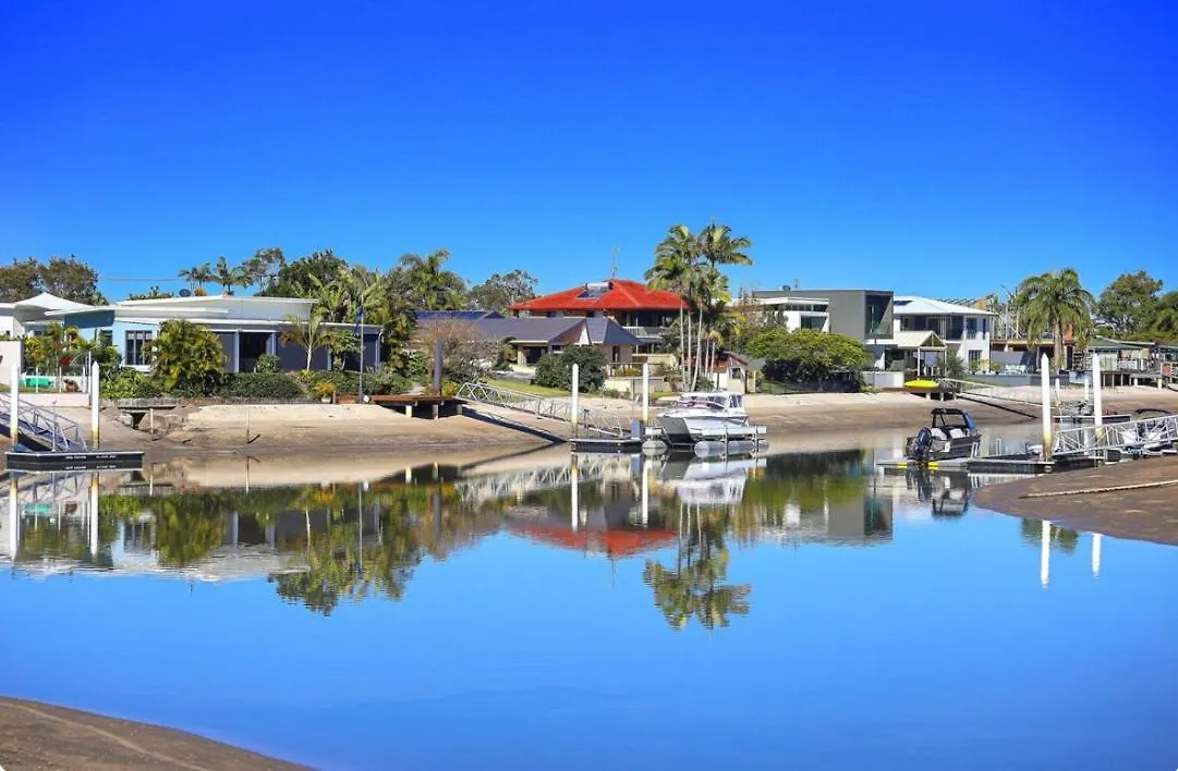 Fabulous Canal-Front Unit In Mooloolaba 0*,  Australia